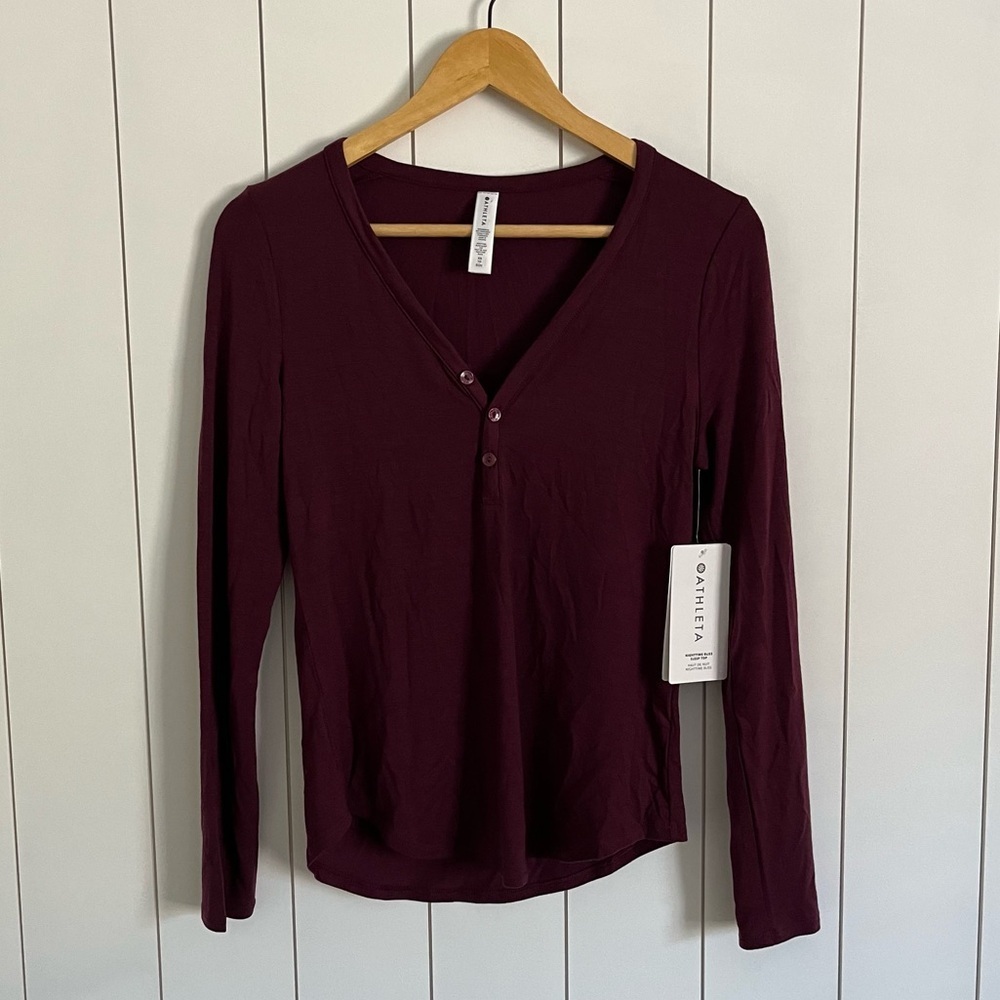 Athleta Nighttime Bliss Long Sleeve Sleep Top Burgundy